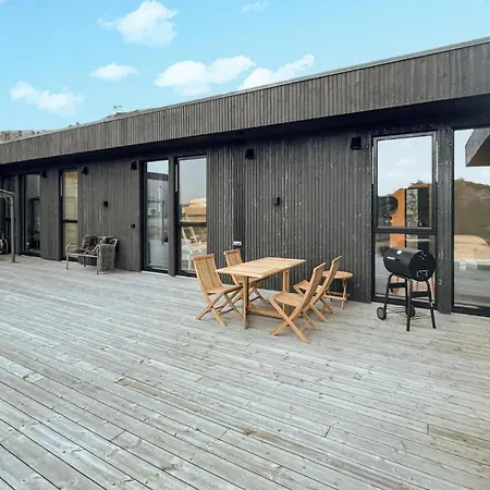 Vakantiehuis Prachtig Met 3 Slaapkamers In Svenevik