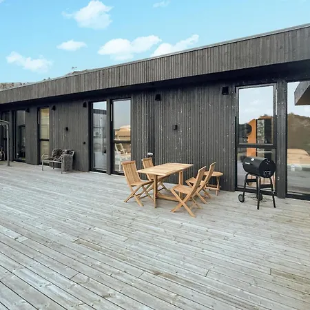 Holiday home Lovely In Lindesnes With Kitchen Svenevik