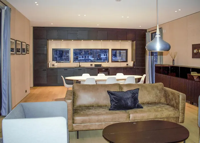 3 Bedroom Lovely In Lindesnes * Svenevik