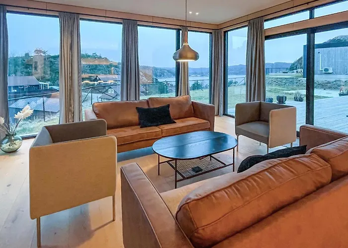 3 Bedroom Lovely In Lindesnes Дом отдыха *